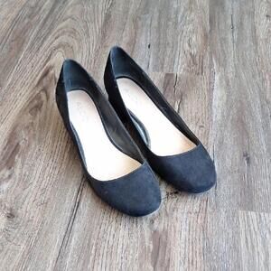 Aldo Black Slip On Kitten Heel Shoe Size 8.5